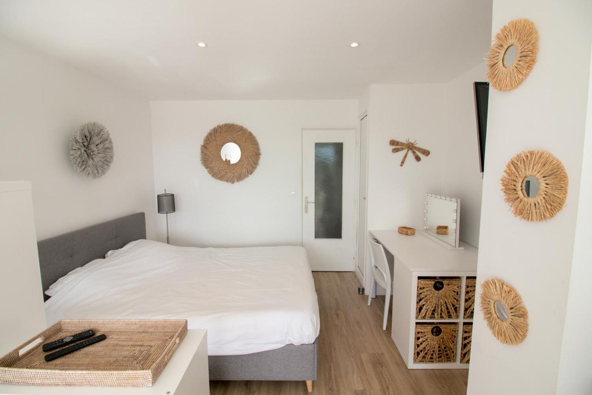 Cap D'agde Naturiste Heliopolis - Plume * Agde